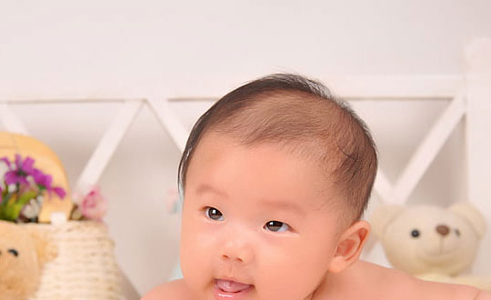 小寶寶起名優(yōu)美可愛(ài)的女孩名字:?jiǎn)巫钟泻x