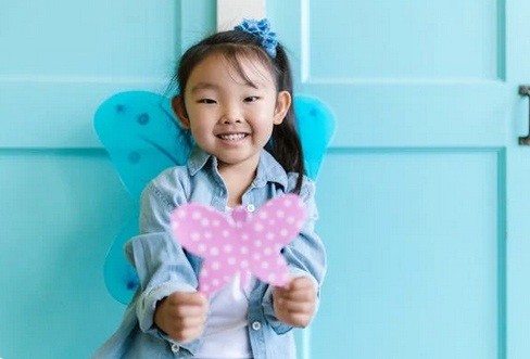 女孩寶寶名字里有軒字好嗎，女孩帶軒字好聽的名字